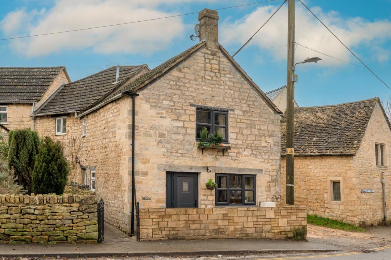 Cotswold Way Cottage สเตราด์ ภายนอก รูปภาพ